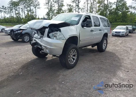 2013 GMC Yukon Xl 1500 Denali z USA, uszkodzony, nr VIN 1GKS1MEF1DR378246